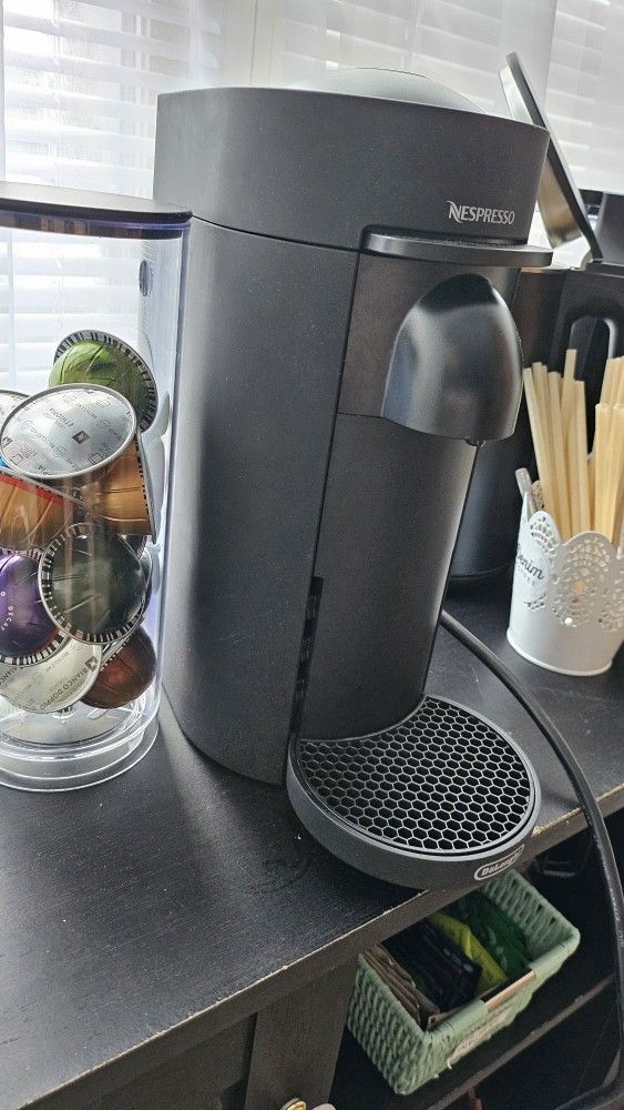NESPRESSO VirtuoPlus Machine And Pods