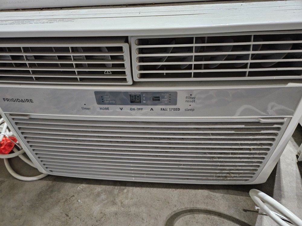 Window AC units