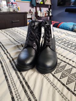 Botas