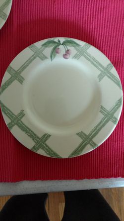 Pfaltzgraff Garden Party salad plates