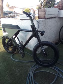 Pedal core electric bike