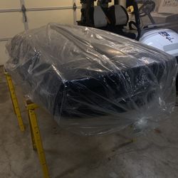 Brand new NEVER Used Thule Cargo