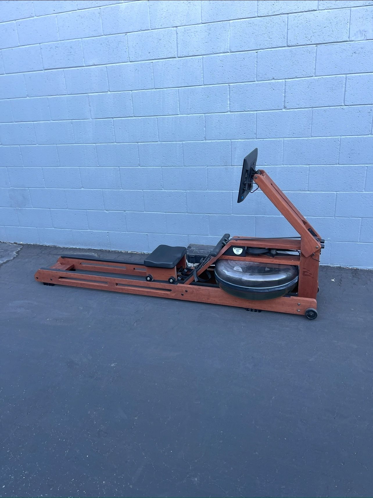 Ergatta WaterRower Rowing Machine…. Home Gym Fitness….