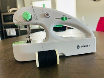 Stitch Quick TM + (Cordless Mending Machine)
