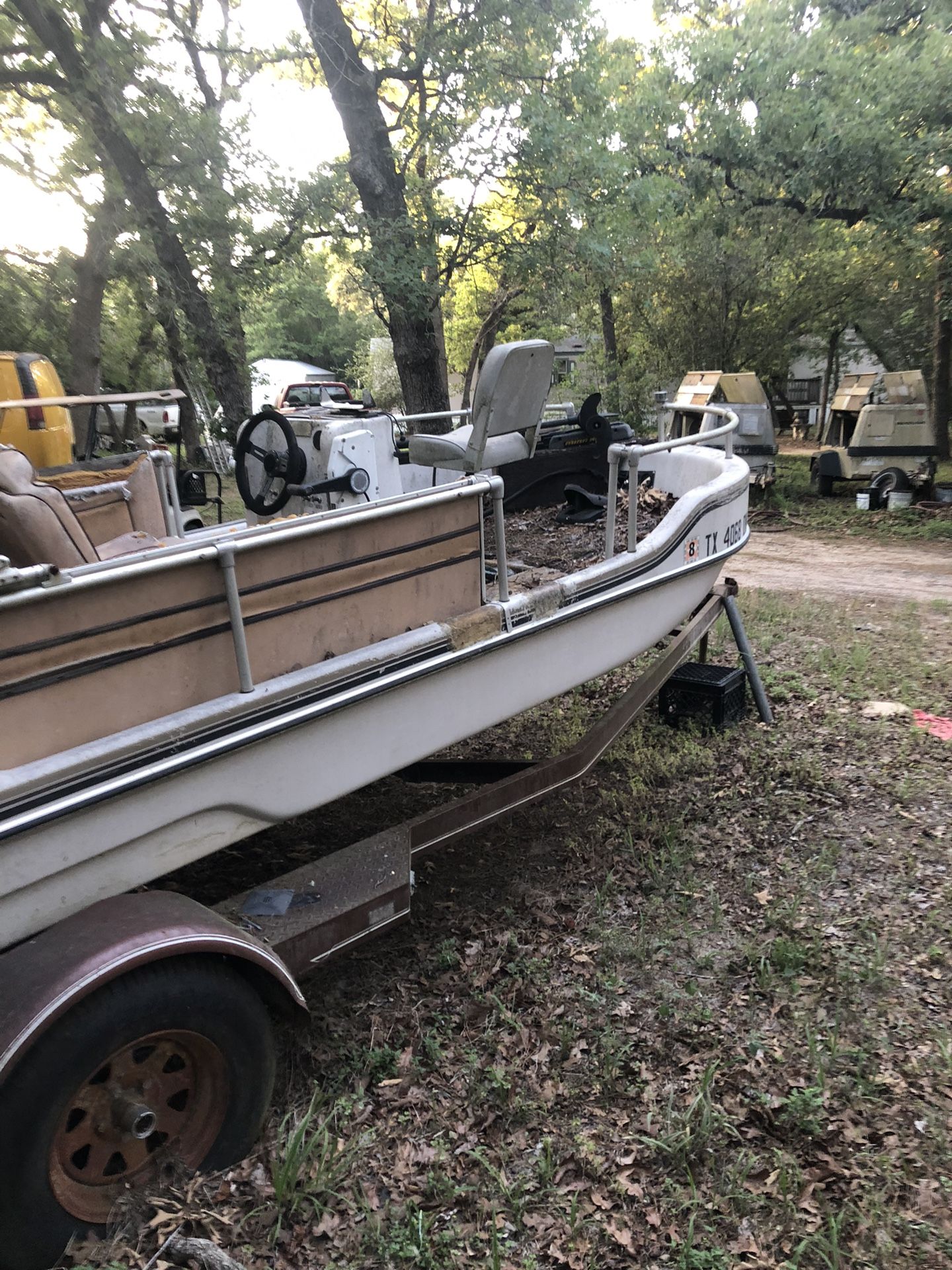 Deck Boat with 90 HP Johnson 