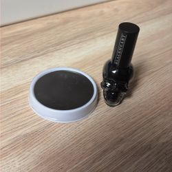 Face paint & Nail polish