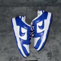Dunk Low Kentucky Size 7 Men / 8.5 Women