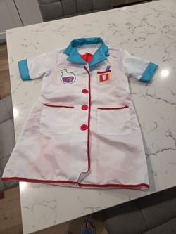 LITTLE KIDS DOC MCSTUFFINS DR. COAT PLAY COAT SEE DESCRIPTION