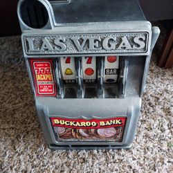 Super Cool LAS VEGAS BUCKAROO VINTAGE  SLOT MACHINE BANK 