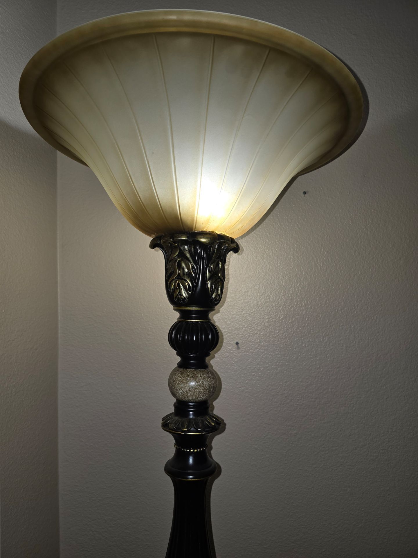 Lamp with on / off switch with your foot.