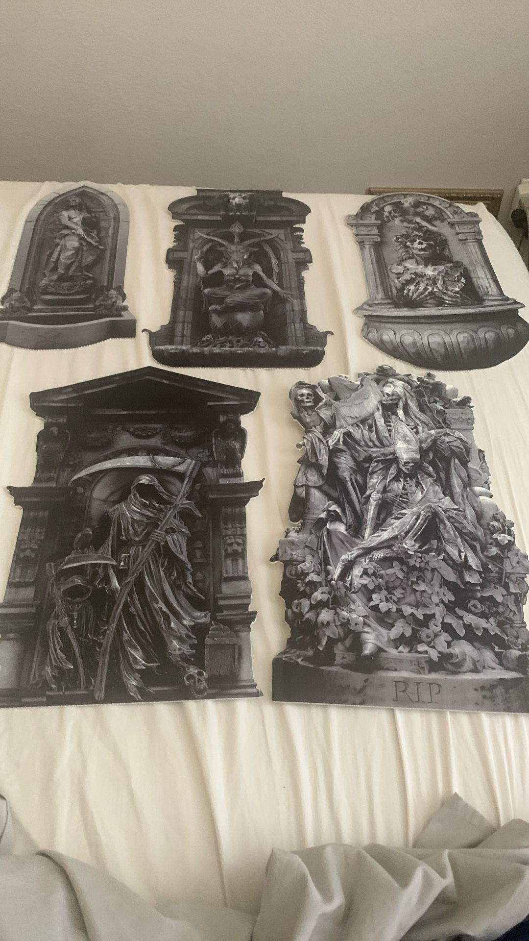 Halloween Decor