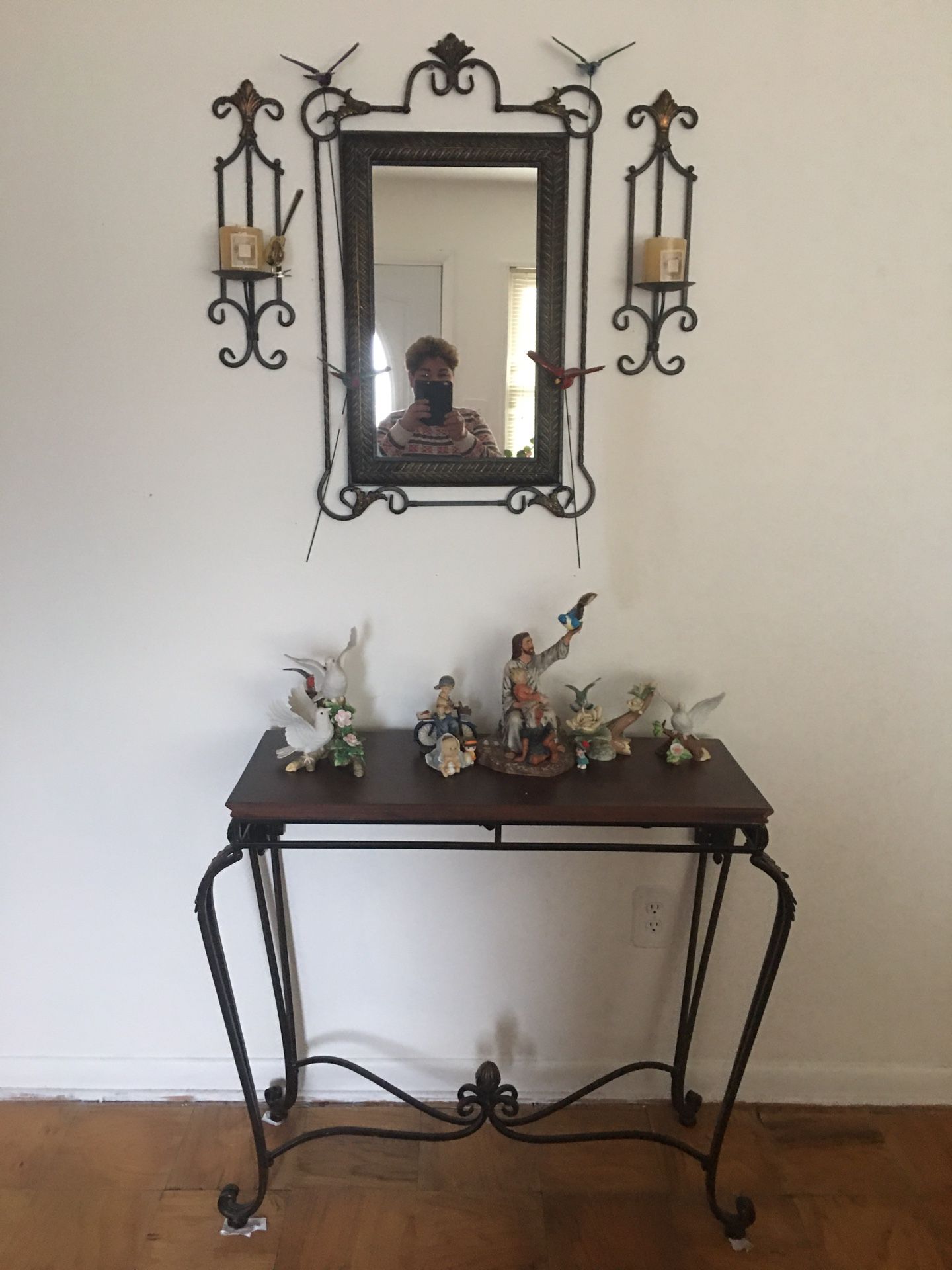 Vendo el Sed de 4 Piezas En 100 Dólares