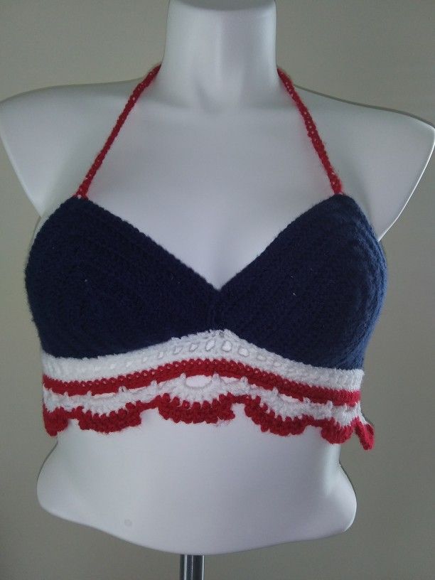 NEW LisaG7 CROCHETED CROP TOP CT103. sz S/M