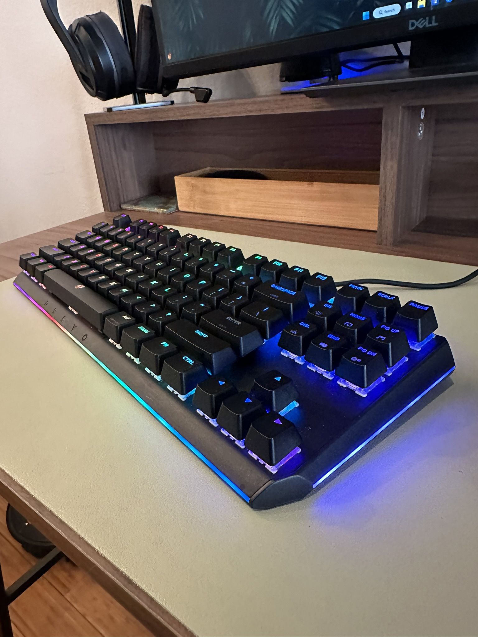 Drevo BladeMaster Mechanical Keyboard - RGB