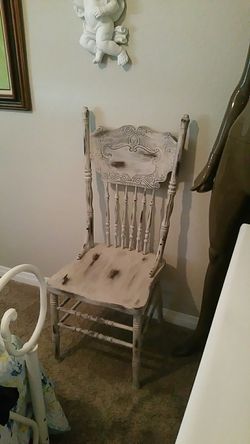 Beautiful old country Charm chair