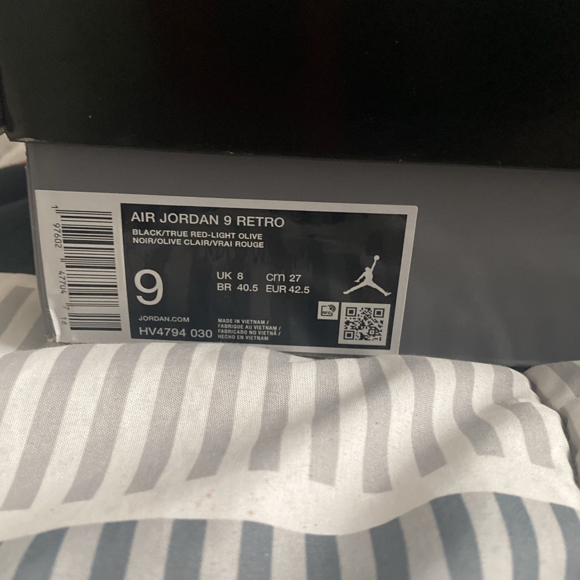 AIR JORDAN RETRO 9