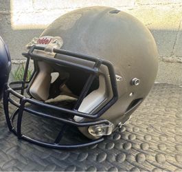 Riddell Speed Football Size Large $50 firm