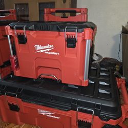2 / Milwakee   Packouts      All For  $299