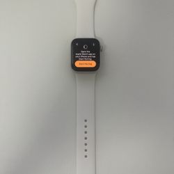 Apple Watch SE 44MM In Like New Conditions