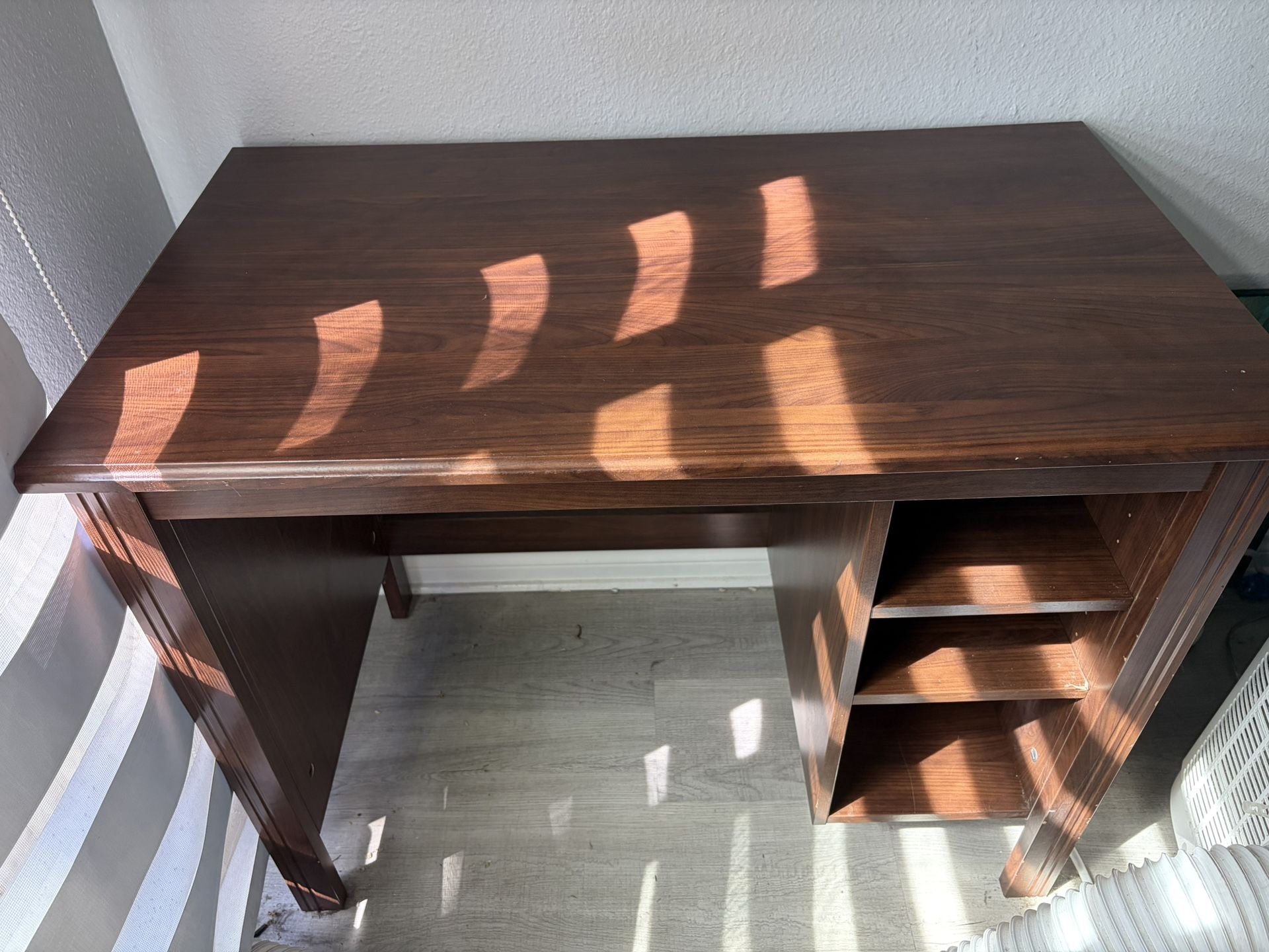 Desk & Chair 