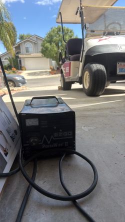 EZ-GO golf Cart