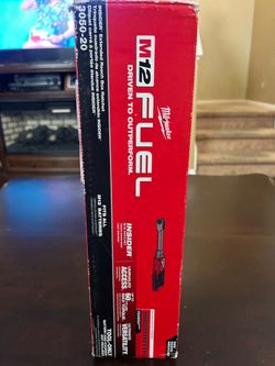 Milwaukee M12 Fuel Insider Extended Reach Box Ratchet