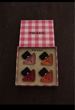 Prada Paradoxe Perfume Gift Set 4x30ml