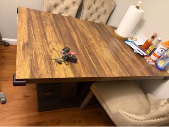 Dinning table