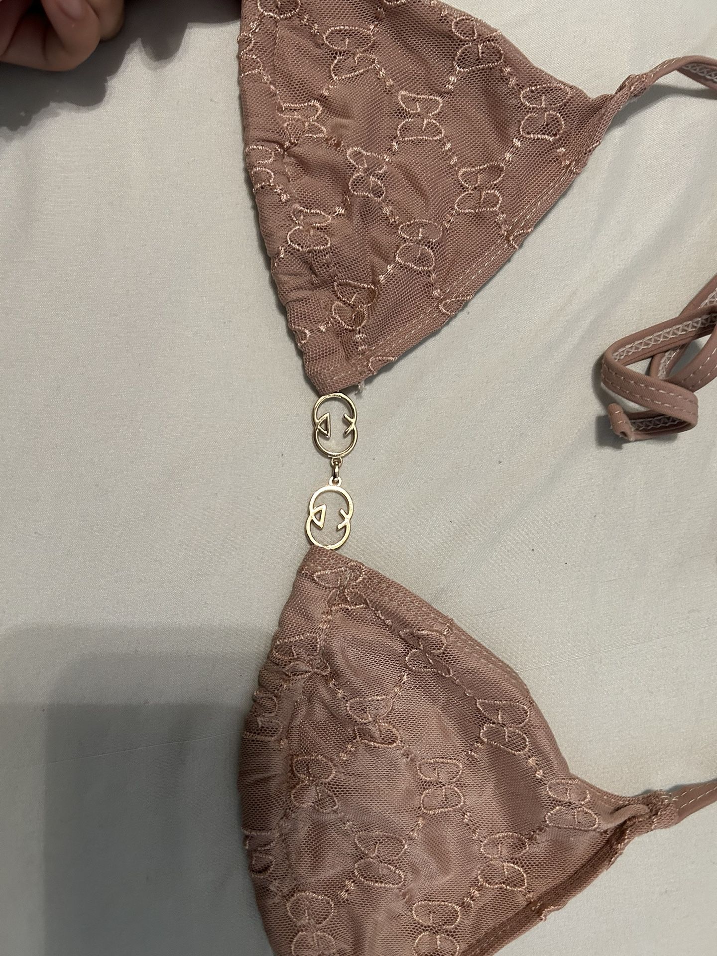 GUCCI BATHING SUIT (Medium Only) for Sale in Fontana, CA - OfferUp