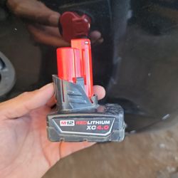 M12 4.0 Battery 