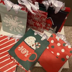 Christmas gift bags (4pck)