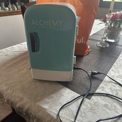 Alchemy Mini Beauty Refrigerator 