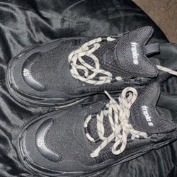 Balenciaga’s Sport Triple S