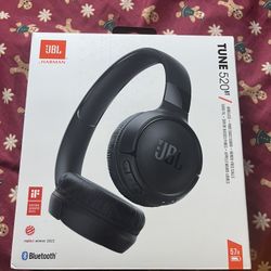 Brand New Jbl 520bt Wireless Headphones 