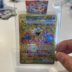 Golden Charizard 