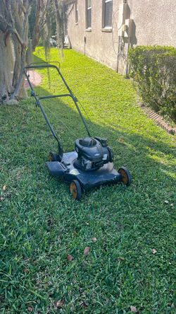 Poulan Pro Lawnmower 