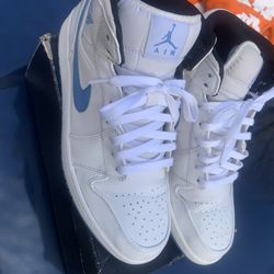 Jordan 1 Legend Blue 