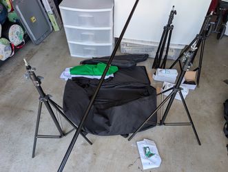 LimoStudio Photography Lighting Kit - Backdrop, Stands, Softbox