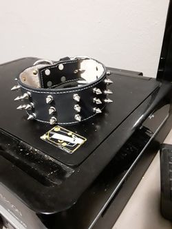 Dog collar 100%leather S,M,L,XL custom with spikes (collar para perro grandes resistentes todas las medidas puro cuero grueso)