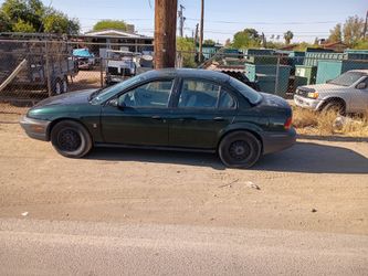98 Saturn LS1, green