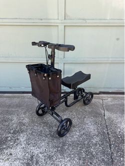 Knee Scooter With Basket
