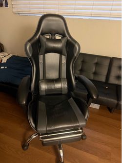 Gaming chair