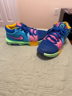 The Nike LeBron Witness 8 "I Promise School"