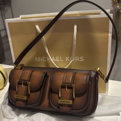 Michael Kors Leather Bag 