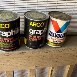 Vintage Oil Cans 