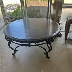 Free Round Coffee Table 