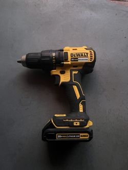 DEWALT 20-Volt MAX Lithium-Ion Cordless 1/2 in. Drill/Driver