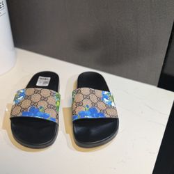 GG Sandals 
