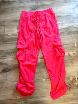 NWOT Lululemon Cargo High-Rise Jogger Pants – Neon Pink – Women’s 659276