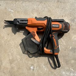 Ridgid R6791 1" - 3" Drywall & Deck Collated Screwdriver 